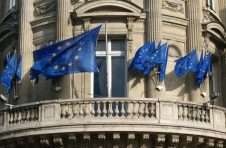 欧盟公布了监管加密货币和稳定币的计划