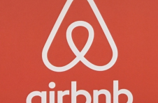Airbnb第三季盈利按年增长2.8倍至8.4亿美元