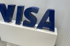 亚马逊考虑放弃Visa在美国联合品牌信用卡的合作伙伴