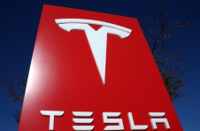 Tesla上海的超级工厂11个月交付量总计逾40万辆