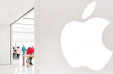 苹果开始在印度的富士康工厂试产iPhone13