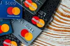 Nexo与万事达卡合作推出全球首张加密货币支持的信用卡