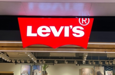 牛仔裤品牌LeviStrauss首季盈利增长，高于预期