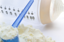 拜登与奶粉生产商及零售商高层会晤，商讨解决配方奶粉供应