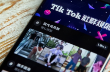 美国联邦通信委员会要求苹果及谷歌应用程式商店将TikTok下架